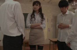 Hình phạt của cô giáo cho học trò Arina Hashimoto